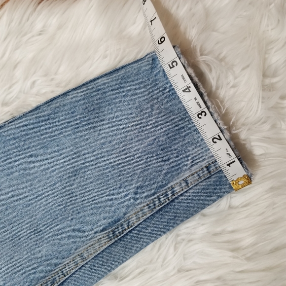 ZARA HI-RISE Distressed Jeans Color Light Blue Wash, SIZE 6.... - Picture 14 of 16